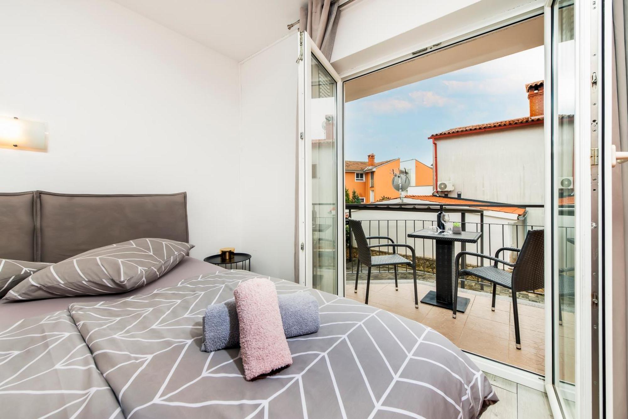 Apartmani Sara-Andrea Ровинь Экстерьер фото